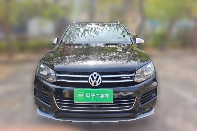 Used Volkswagen Touareg 2011 3.0 TSI Hybrid Front