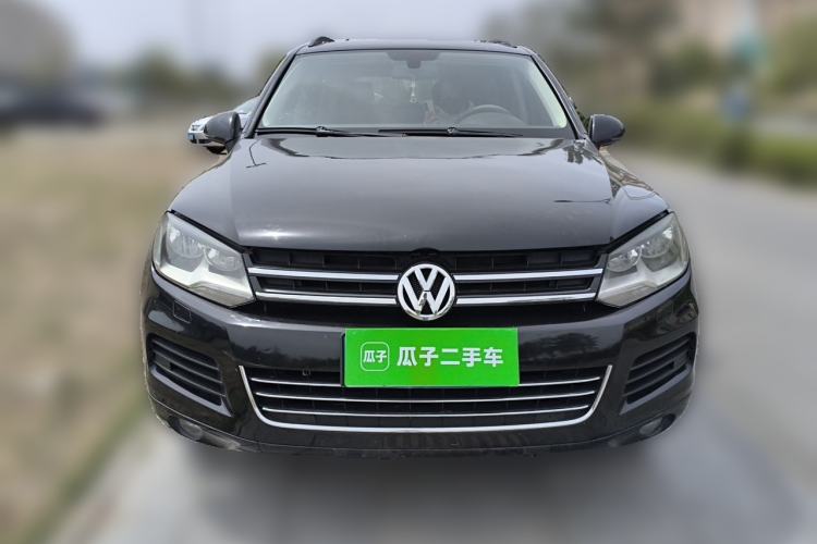 Used Volkswagen Touareg 2011 3.0 TSI Standard Version Front