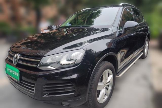 Volkswagen Touareg 2011 3.0 TSI Luxury Edition с пробегом