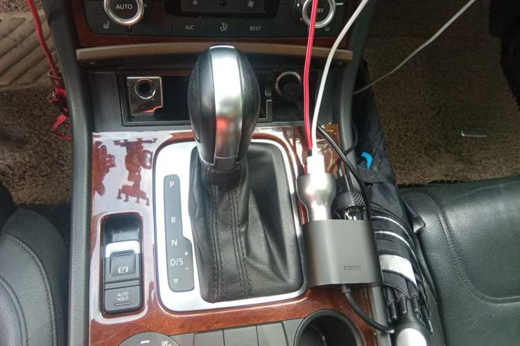 Used Volkswagen Touareg 2011 3.0 TSI Standard Version Gear Lever