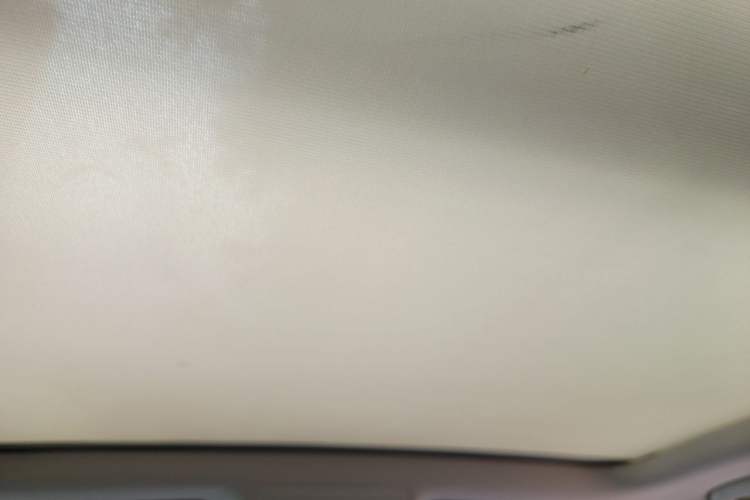 Used Volkswagen Touareg 2011 3.0 TSI High-End Version Headliner
