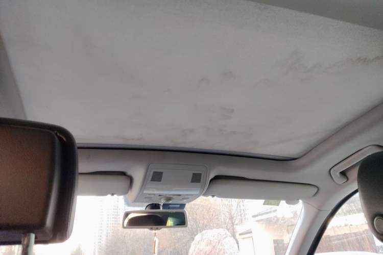 Used Volkswagen Touareg 2011 3.0 TSI High-End Version Headliner