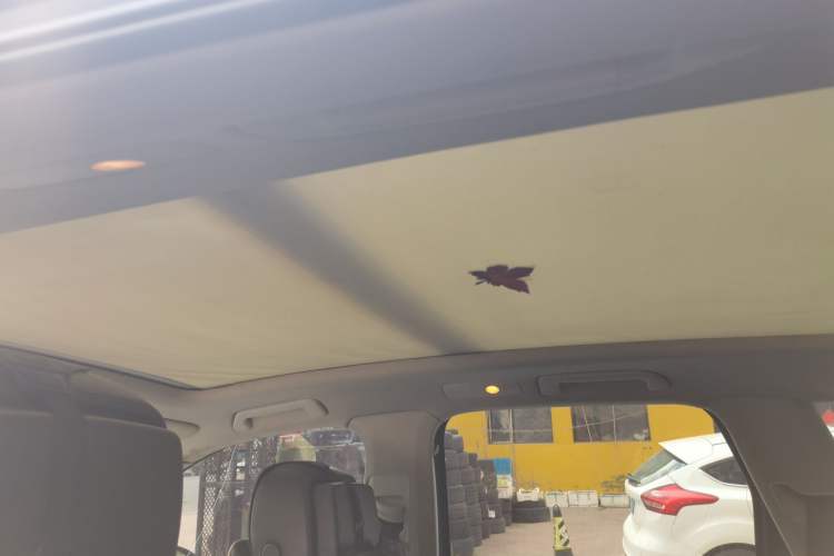 Used Volkswagen Touareg 2011 3.0 TSI Standard Version Headliner