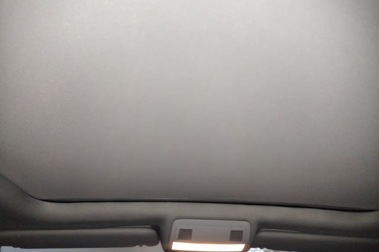 Used Volkswagen Touareg 2011 3.0 TSI Standard Version Headliner