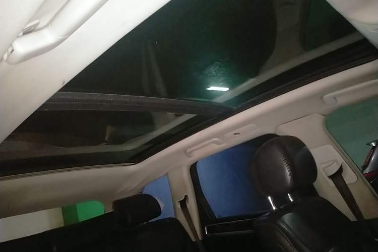 Used Volkswagen Touareg 2011 3.0 TSI Standard Version Headliner