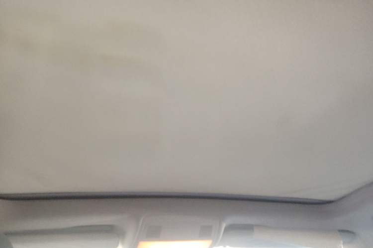 Used Volkswagen Touareg 2011 3.0 TSI High-End Version Headliner