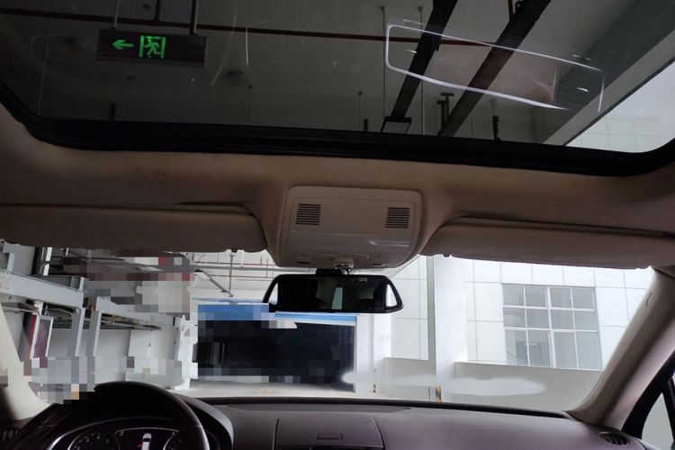 Used Volkswagen Touareg 2011 3.0 TSI Standard Version Headliner
