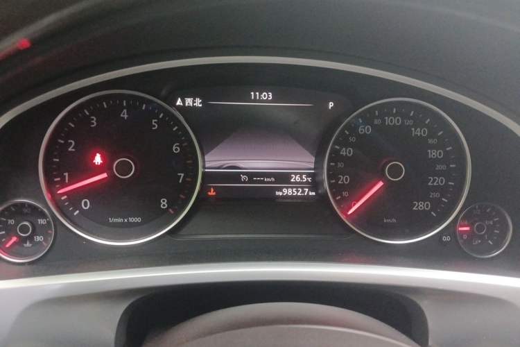 Used Volkswagen Touareg 2011 3.0 TSI Luxury Edition Instrument Cluster