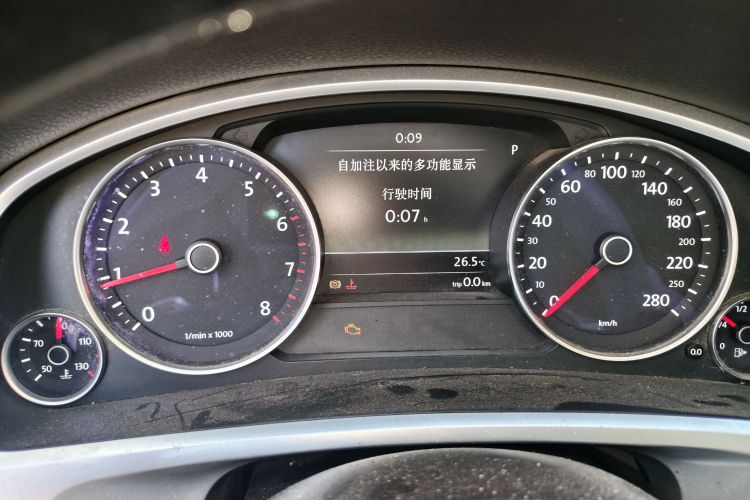Used Volkswagen Touareg 2011 3.0 TSI Standard Version Instrument Cluster
