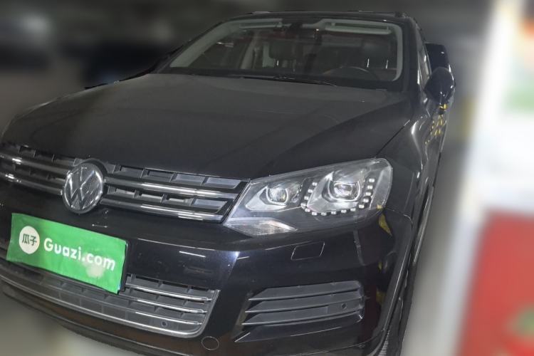 Used Volkswagen Touareg 2011 3.0 TSI Standard Version Guazi used car, China used car export, Used car for sale, Used Volkswagen cars, Cheapest cars for sale