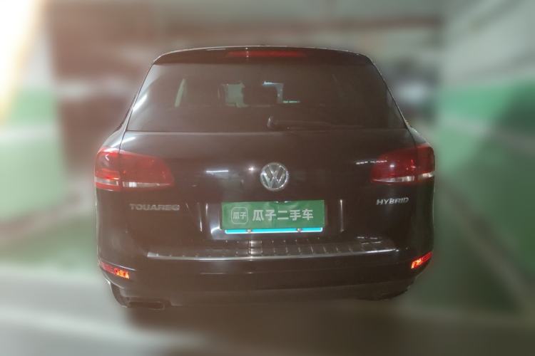 Used Volkswagen Touareg 2011 3.0 TSI Hybrid Rear