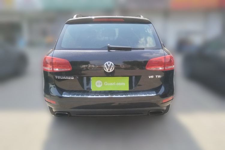 Used Volkswagen Touareg 2011 3.0 TSI Standard Version Rear