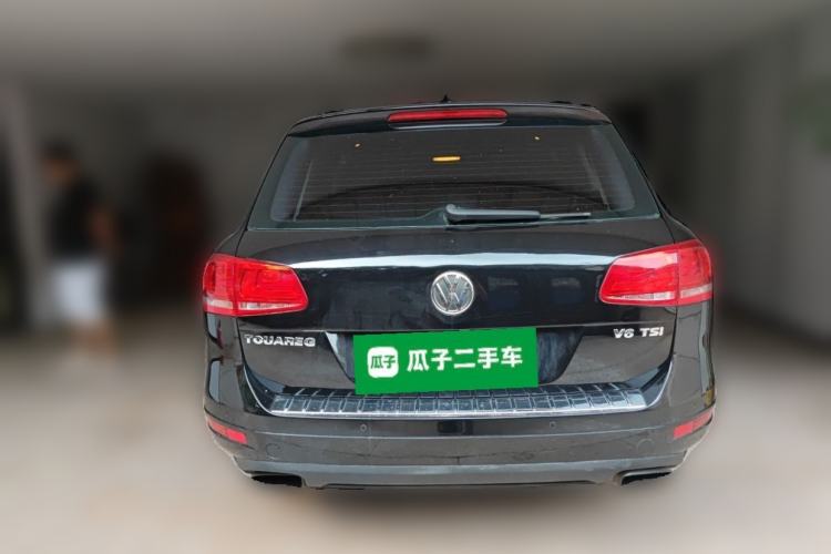 Used Volkswagen Touareg 2011 3.0 TSI Comfort Version Rear