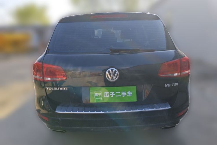 Used Volkswagen Touareg 2011 3.0 TSI Standard Version Rear