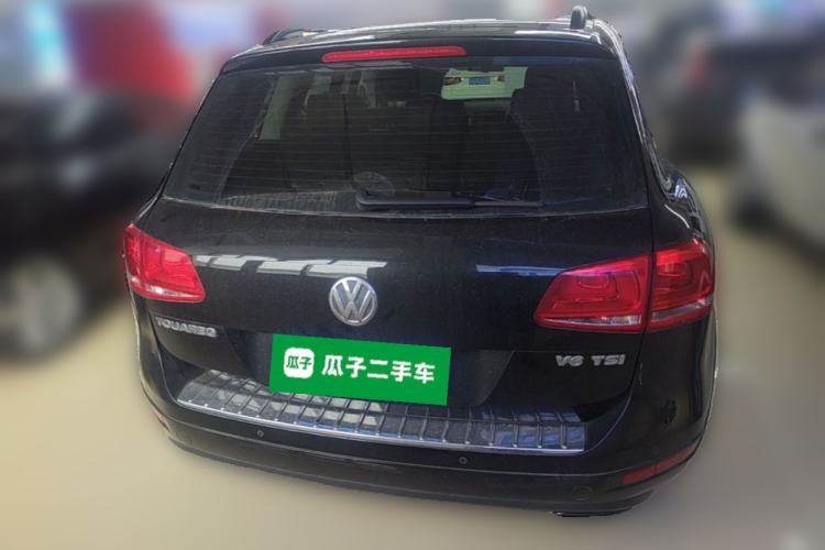 Used Volkswagen Touareg 2011 3.0 TSI Standard Version Rear