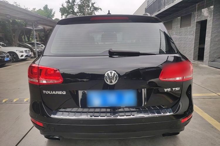 Used Volkswagen Touareg 2011 3.0 TSI Comfort Version Rear