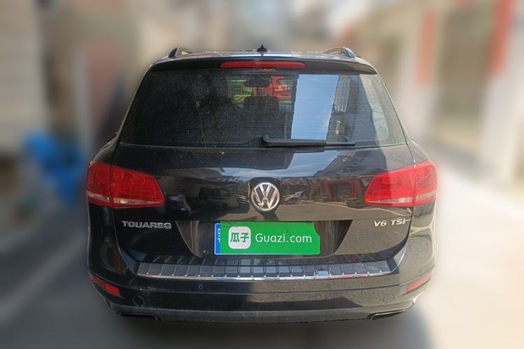 Used Volkswagen Touareg 2011 3.0 TSI Comfort Version Rear