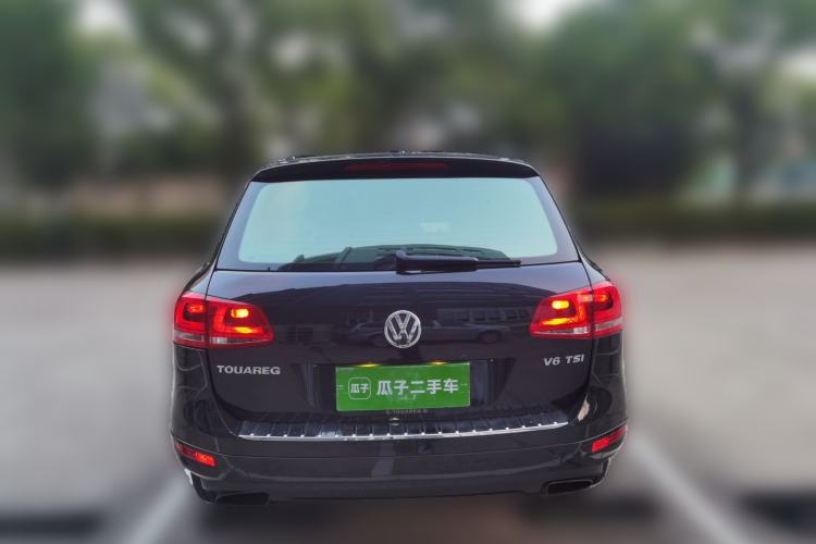 Used Volkswagen Touareg 2011 3.0 TSI Comfort Version Rear