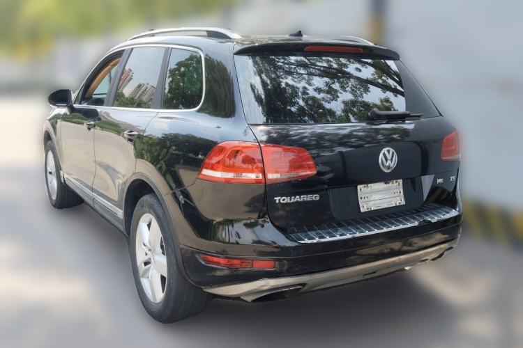Used Volkswagen Touareg 2011 3.0 TSI Standard Version Rear Left 45 Deg