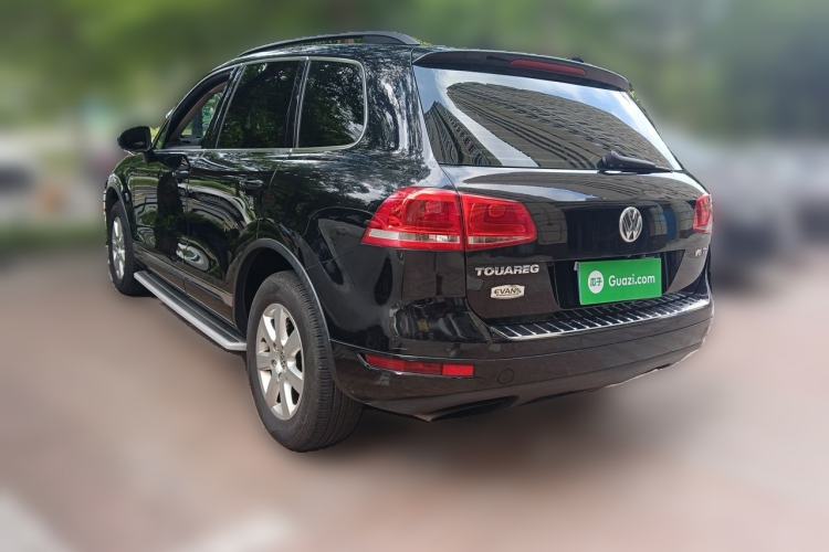 Used Volkswagen Touareg 2011 3.0 TDI Diesel Standard Version Rear Left 45 Deg