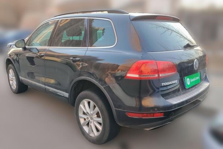 Used Volkswagen Touareg 2011 3.0 TSI High-End Version Rear Left 45 Deg