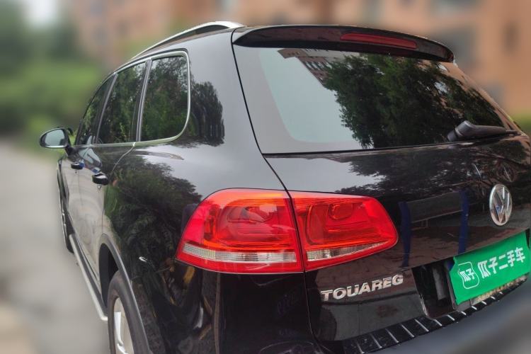 Used Volkswagen Touareg 2011 3.0 TSI Luxury Edition Rear Left 45 Deg