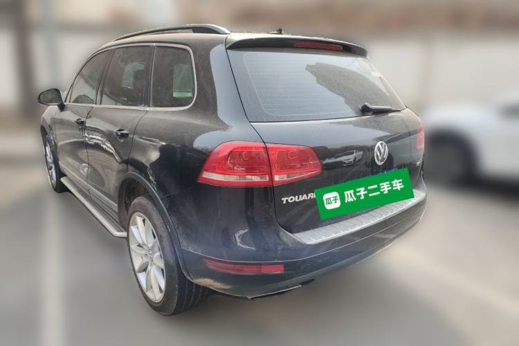 Used Volkswagen Touareg 2011 3.0 TSI Comfort Version Rear Left 45 Deg