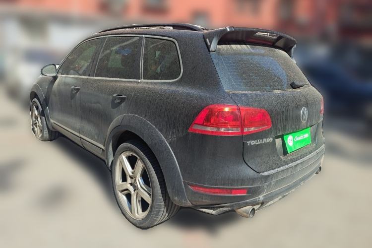 Used Volkswagen Touareg 2011 3.0 TSI Comfort Version Rear Left 45 Deg