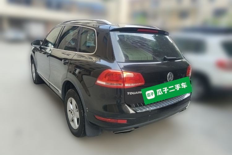 Used Volkswagen Touareg 2011 3.0 TSI Comfort Version Rear Left 45 Deg