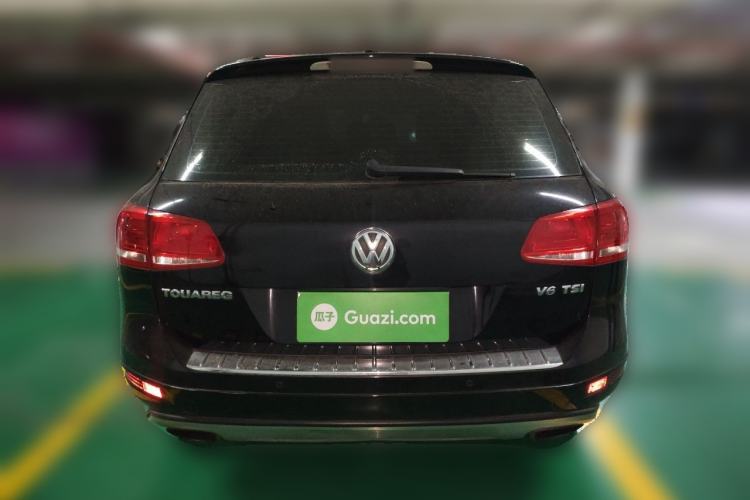 Used Volkswagen Touareg 2011 3.0 TSI Comfort Version Rear