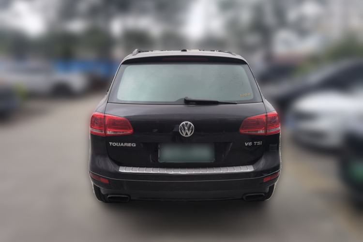 Used Volkswagen Touareg 2011 3.0 TSI Comfort Version Rear