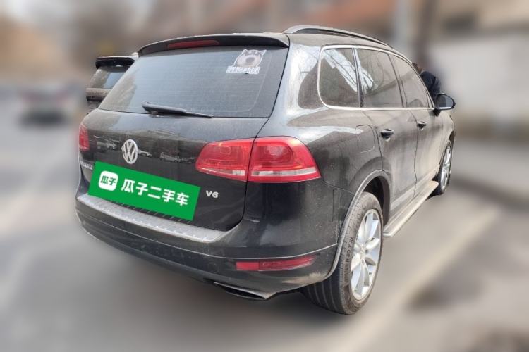 Used Volkswagen Touareg 2011 3.0 TSI Comfort Version Rear Right 45 Deg