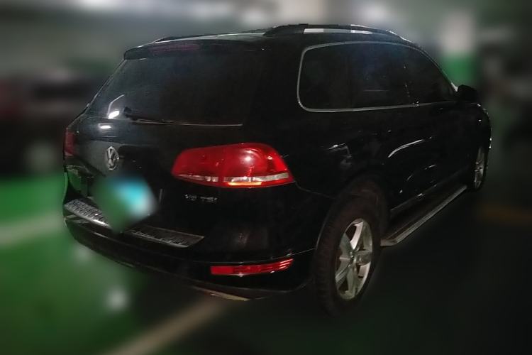 Used Volkswagen Touareg 2011 3.0 TSI Standard Version Rear Right 45 Deg