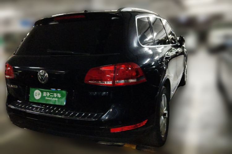 Used Volkswagen Touareg 2011 3.0 TSI Luxury Edition Rear Right 45 Deg