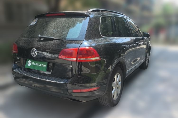 Used Volkswagen Touareg 2011 3.0 TSI Standard Version Rear Right 45 Deg