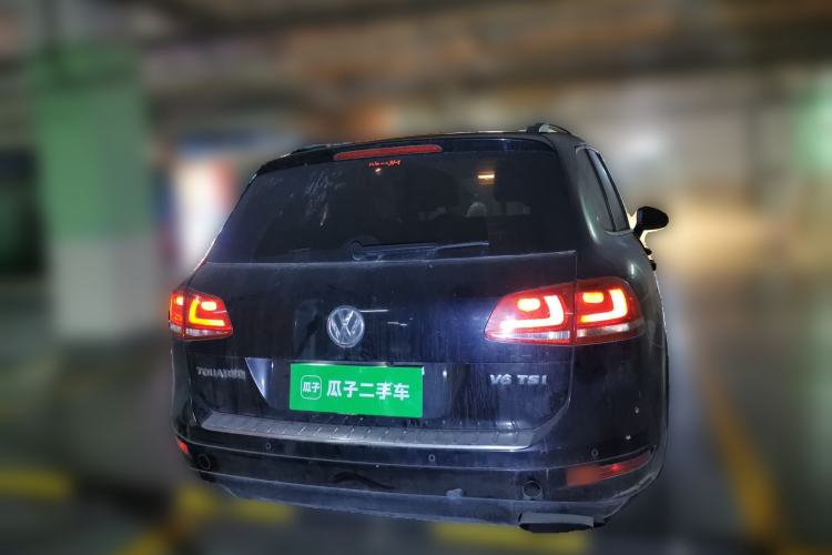 Used Volkswagen Touareg 2011 3.0 TSI Comfort Version Rear