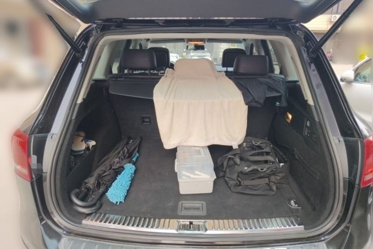 Used Volkswagen Touareg 2011 3.0 TSI Comfort Version Trunk