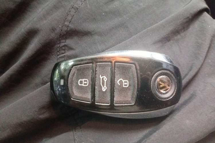 Used Volkswagen Touareg 2011 3.0 TSI Luxury Edition Vehicle Key