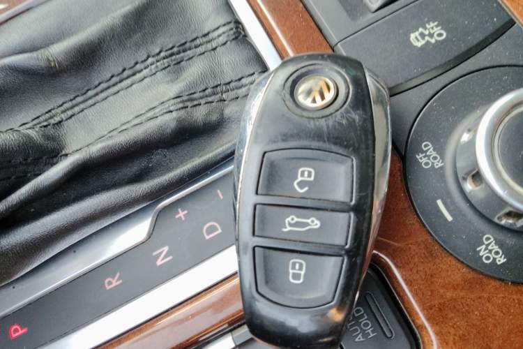 Used Volkswagen Touareg 2011 3.0 TSI High-End Version Vehicle Key