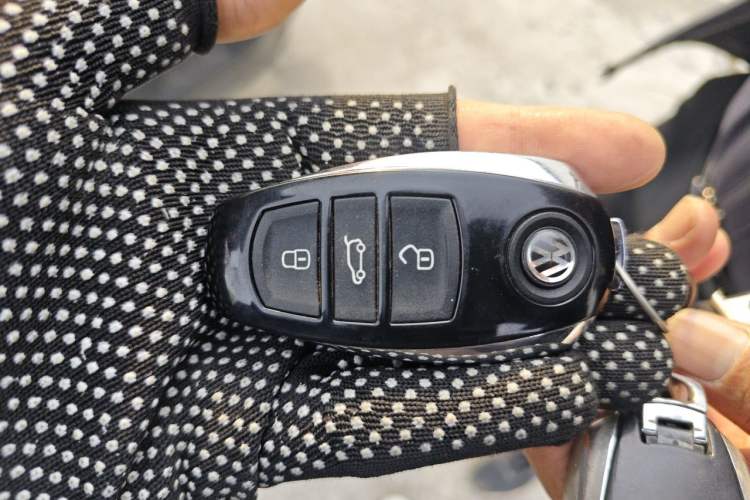 Used Volkswagen Touareg 2011 3.0 TSI Standard Version Vehicle Key