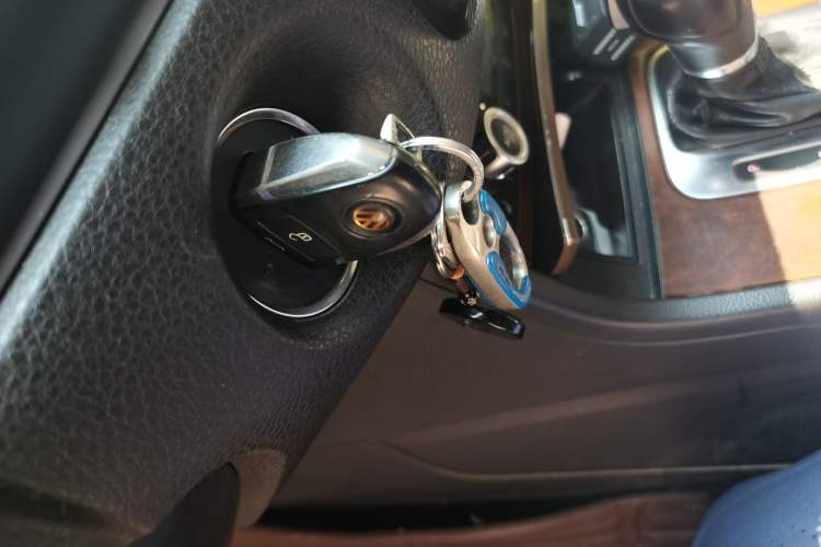 Used Volkswagen Touareg 2011 3.0 TSI Standard Version Vehicle Key