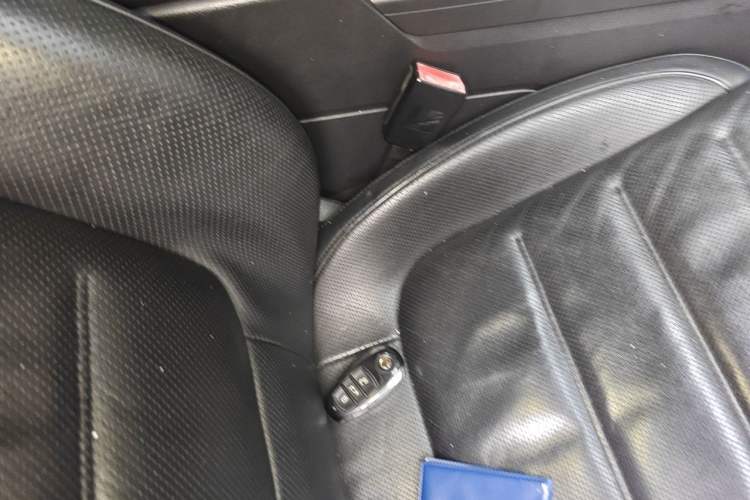 Used Volkswagen Touareg 2011 3.0 TSI High-End Version Vehicle Key
