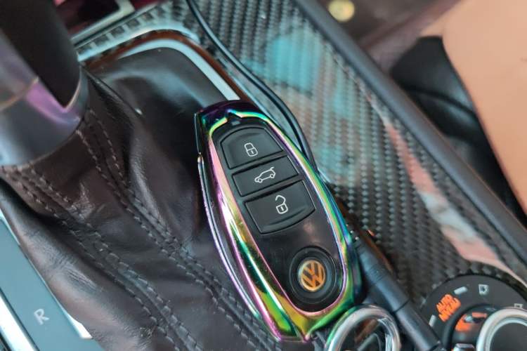 Used Volkswagen Touareg 2011 3.0 TSI High-End Version Vehicle Key