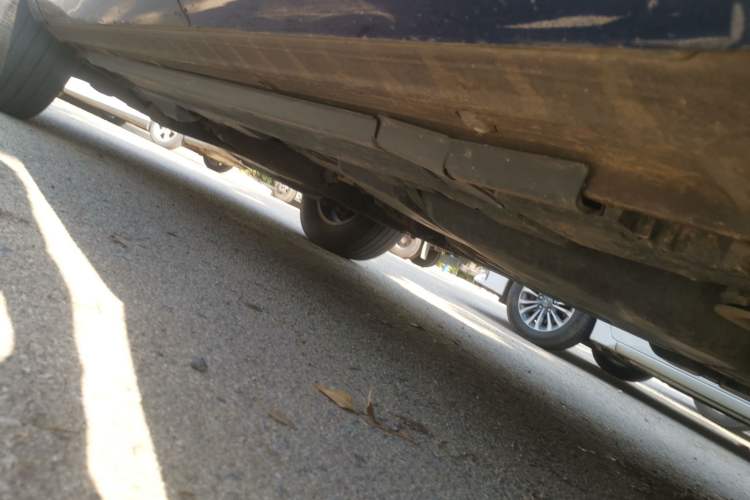 Used Volkswagen Touareg 2011 3.0 TSI Comfort Version Chassis Rear Left