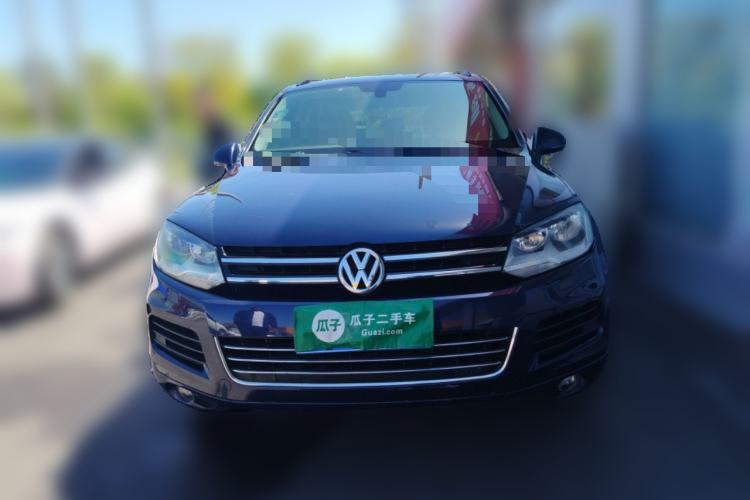 Used Volkswagen Touareg 2011 3.0 TSI Standard Version Front