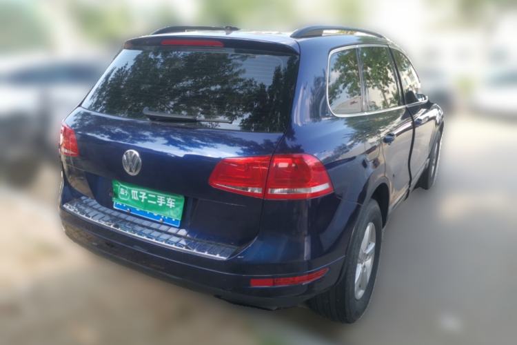Used Volkswagen Touareg 2011 3.0 TSI Comfort Version Rear Right 45 Deg
