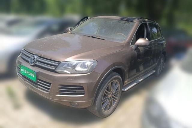 Used Volkswagen Touareg 2011 3.0 TSI Comfort Version