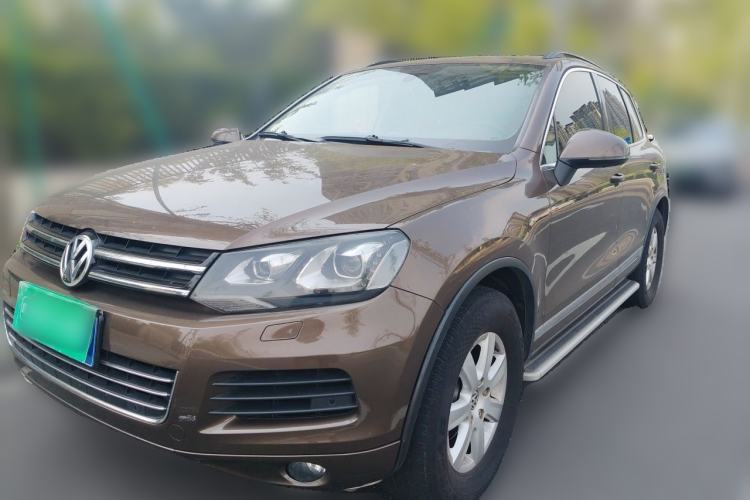 Volkswagen Touareg 2011 3.0 TSI Standard Version d’occasion Guazi used car, China used car export, Used car for sale, Used  cars, Cheapest cars for sale