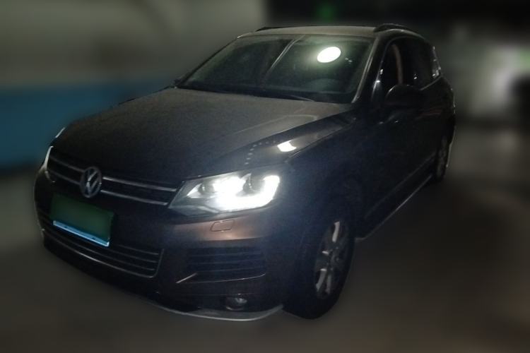 Used Volkswagen Touareg 2011 3.0 TSI Standard Version Guazi used car, China used car export, Used car for sale, Used Volkswagen cars, Cheapest cars for sale