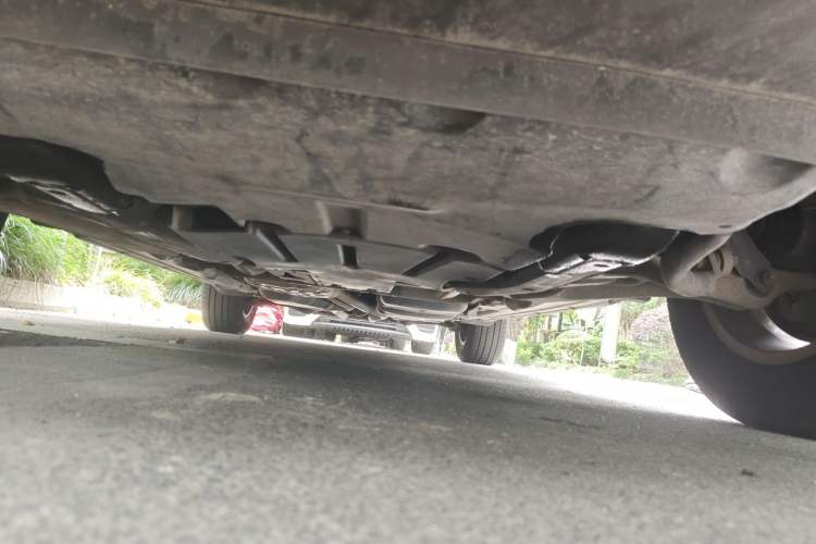 Used Volkswagen Touareg 2011 3.0 TSI Comfort Version Chassis Front